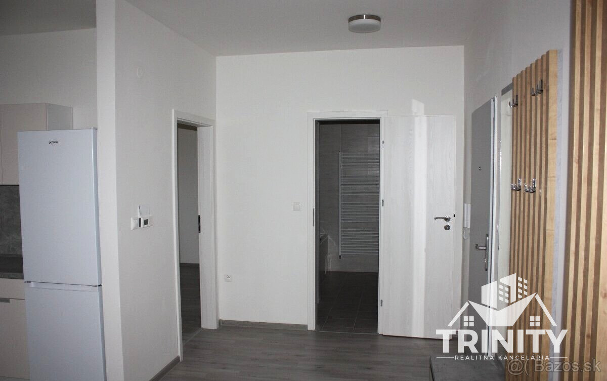 Prenájom 3-izbového bytu s balkónom na Andovskej ulici v mes - 4