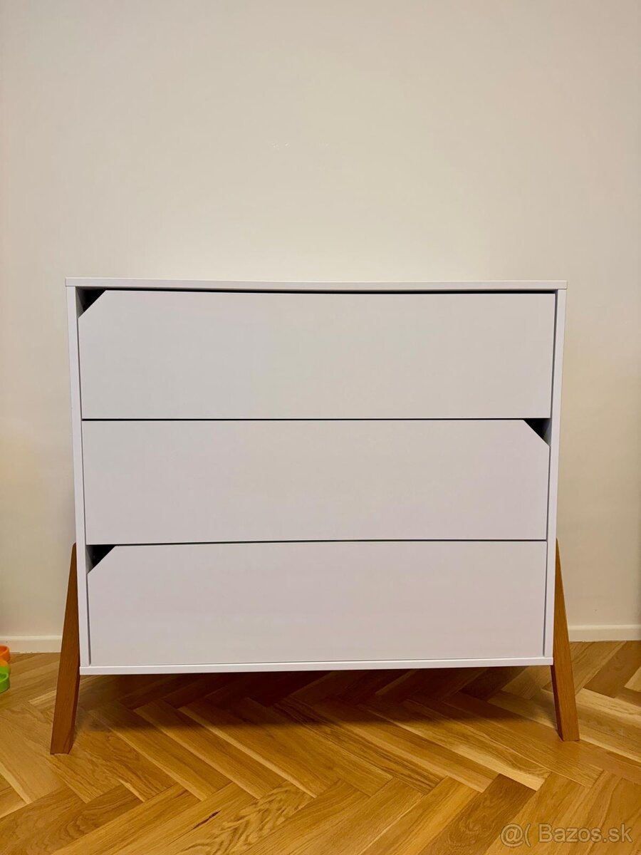 Kvalitný detský nábytok DREVKO – set Lotta (3 ks) + matrac - 4