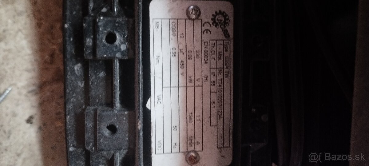 Podávač + zásobník - 4