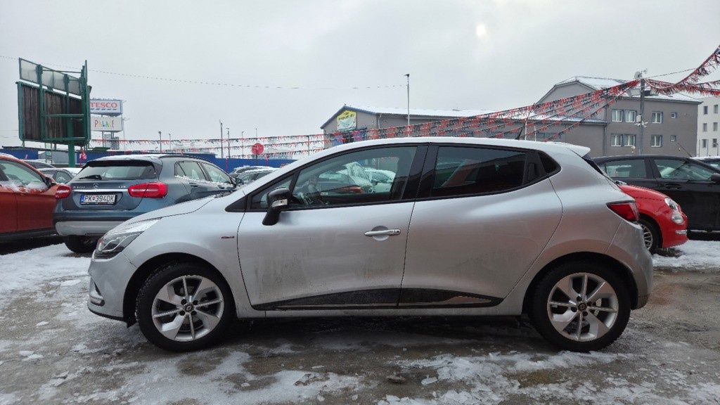 Renault Clio 1,2i 54kW - 4