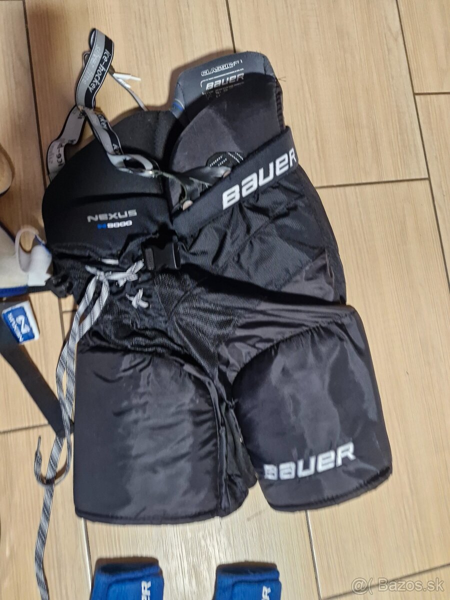 Hokejovú výstroj Bauer nexus Junior S - 4