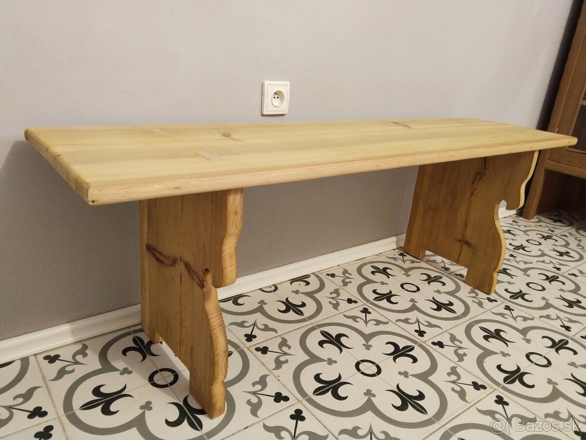 Stará lavice, lavička po renovaci - 4