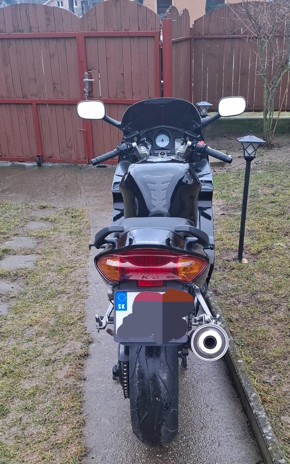 Honda vfr 800fi - 4