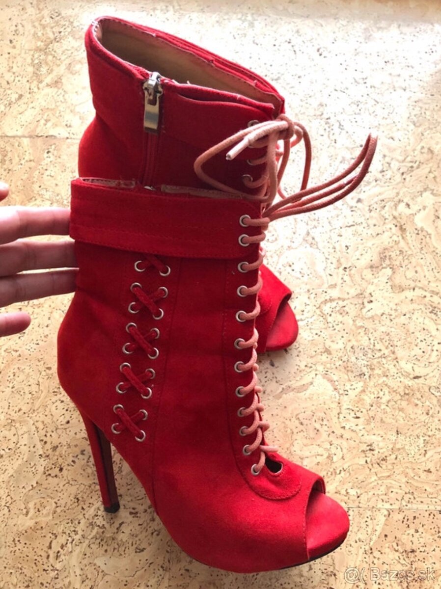 KRASNE KOTNIČKY…v.36 - 4