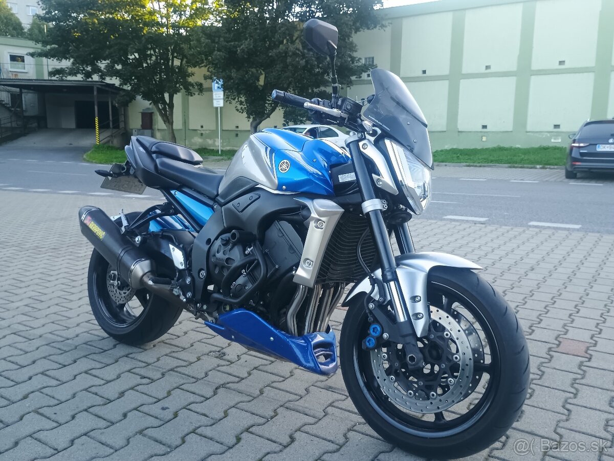 YAMAHA FZ1 2011 - 4