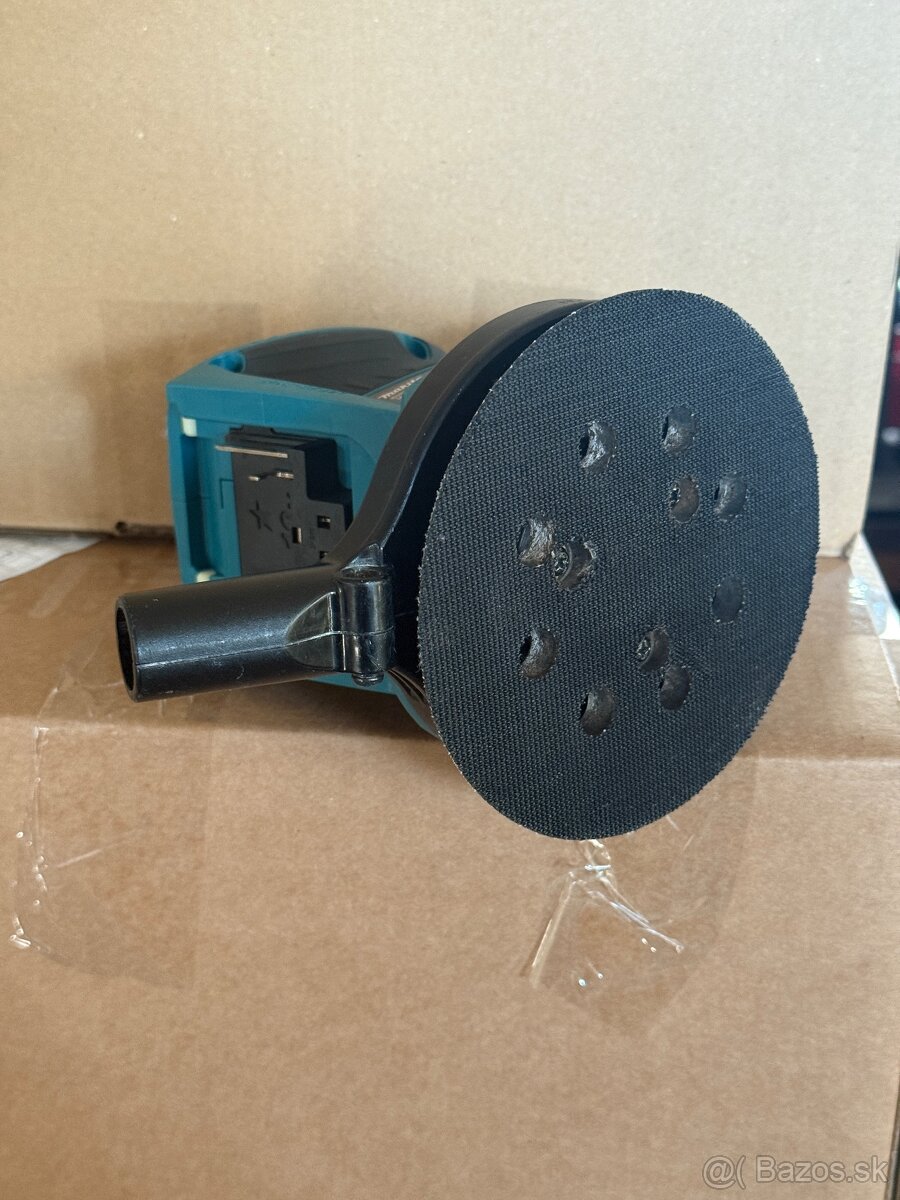 AKU Excentrická brúska Makita - 4