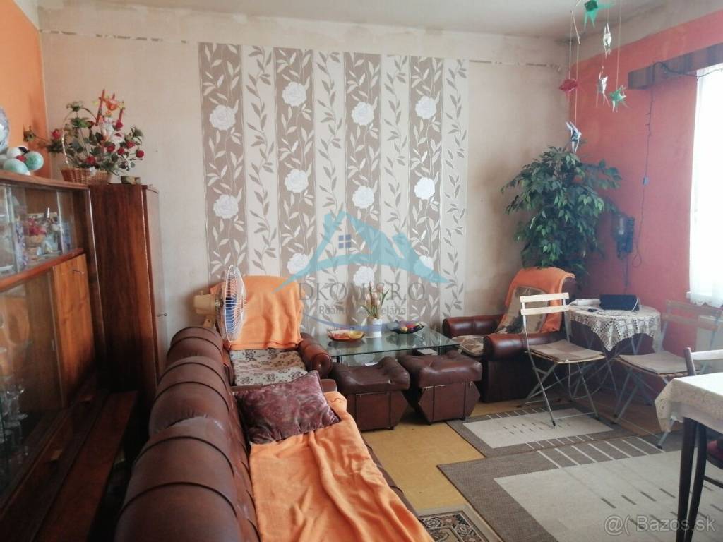 Priestranný rodinný dom v obci Bajka na predaj - 4