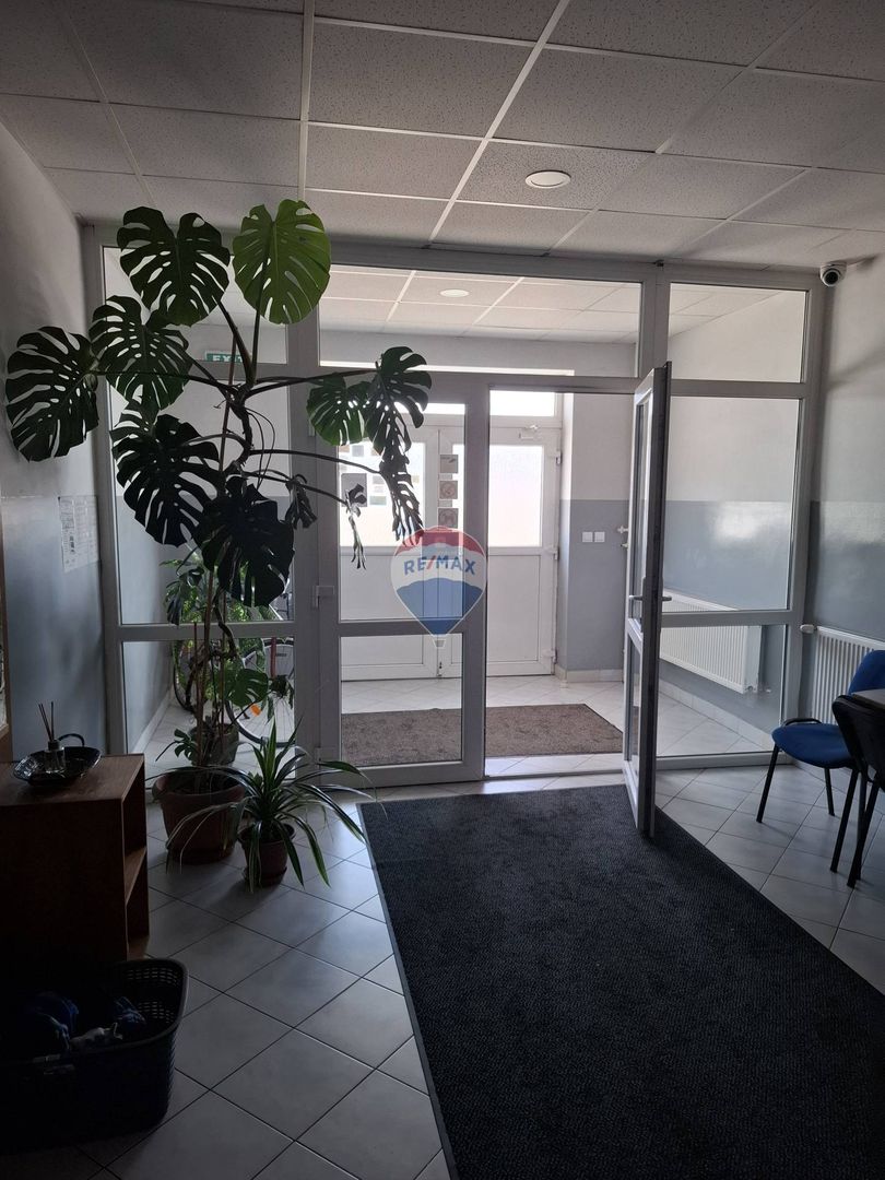 RE/MAX | Veľké zníženie ceny zabehnutej ubytovne v Galante – - 4