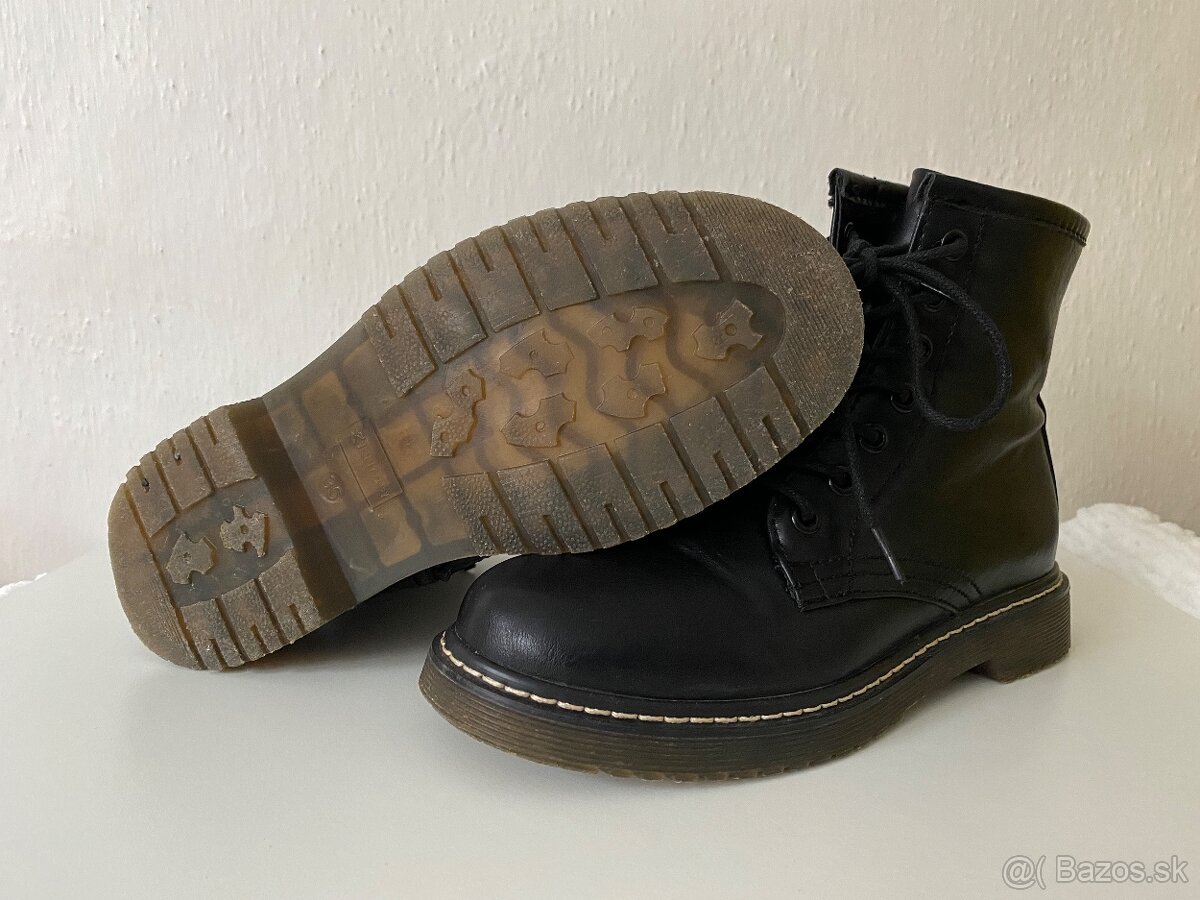 ČIERNE ŠNUROVACIE ČIŽMY - 4