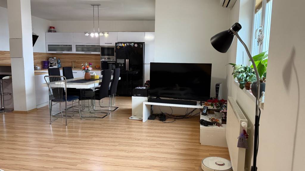 PREDAJ 3 izbový byt u Marináka - 4