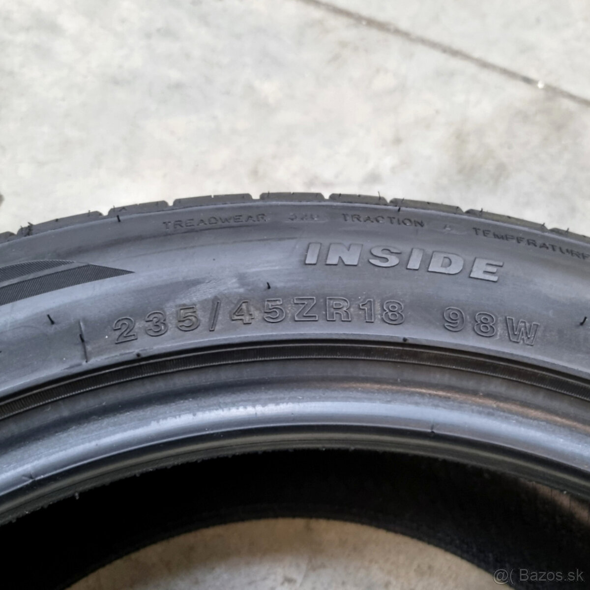 Letné pneumatiky 235/45 R18 TRACMAX - 4