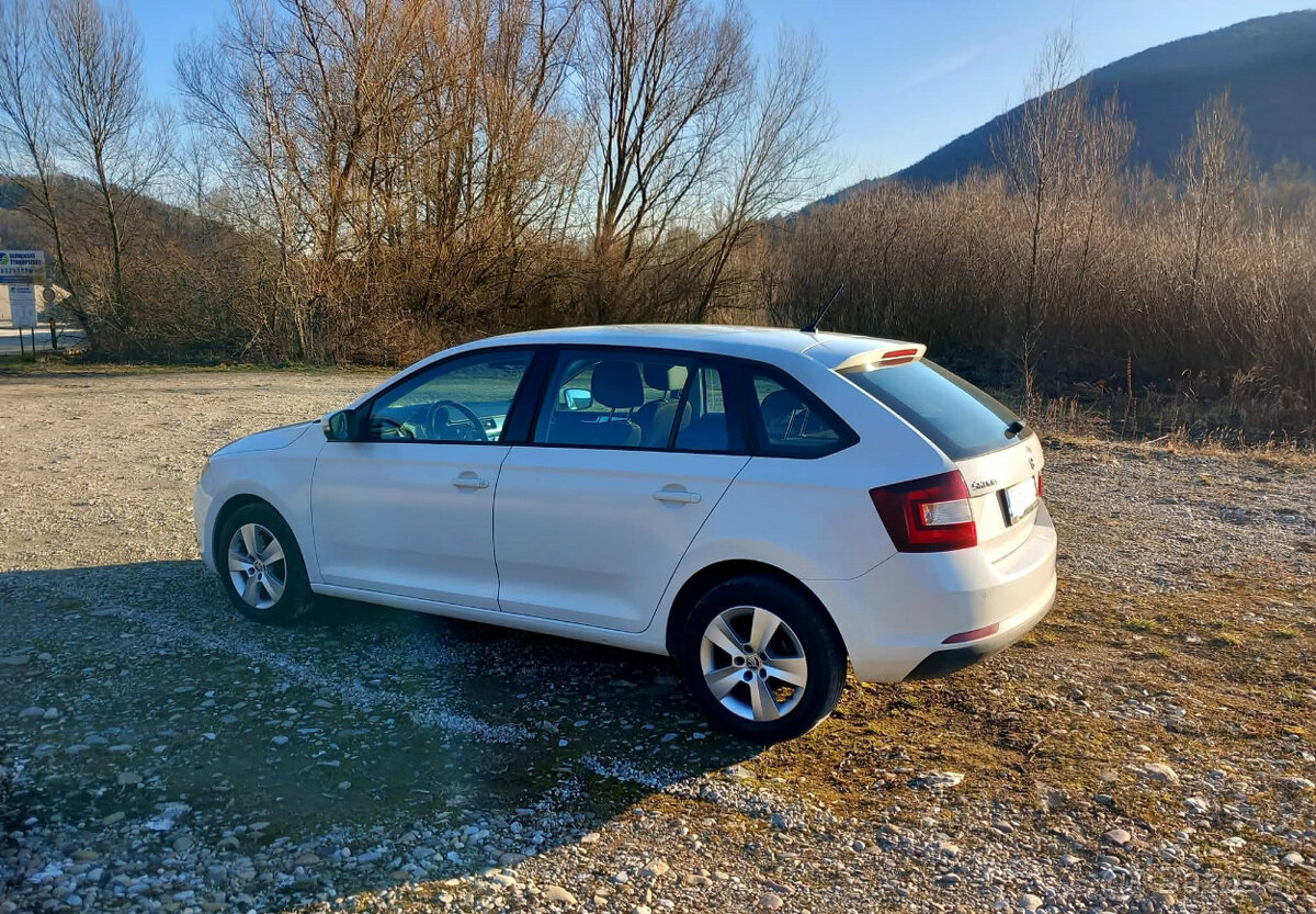 Škoda Rapid 1.6Tdi Elegance 115Koní M2018 Kúp.Slovensko - 4