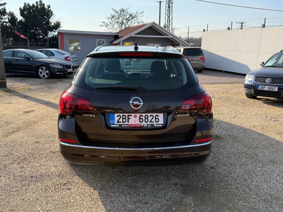 Opel Astra, 1.7CDTI 81KWVýhřev.Sedadel - 4