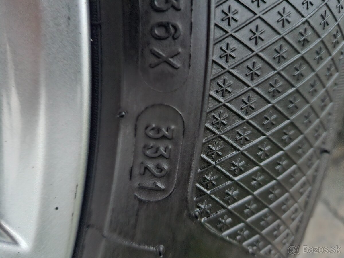 Predam elektrony Skoda + zimne pneumatiky - 4