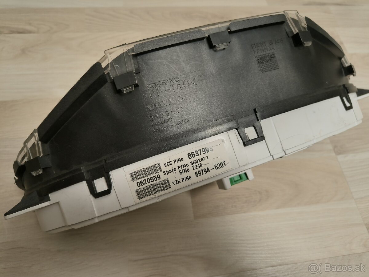 Nove budiky Volvo V70 S60 S80? P2 - 4