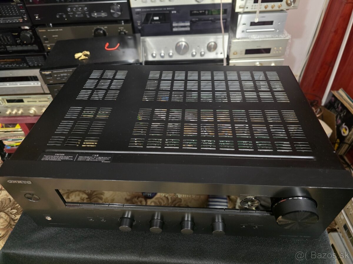 ONYKO TX-8020 novší stereo receiver - 4