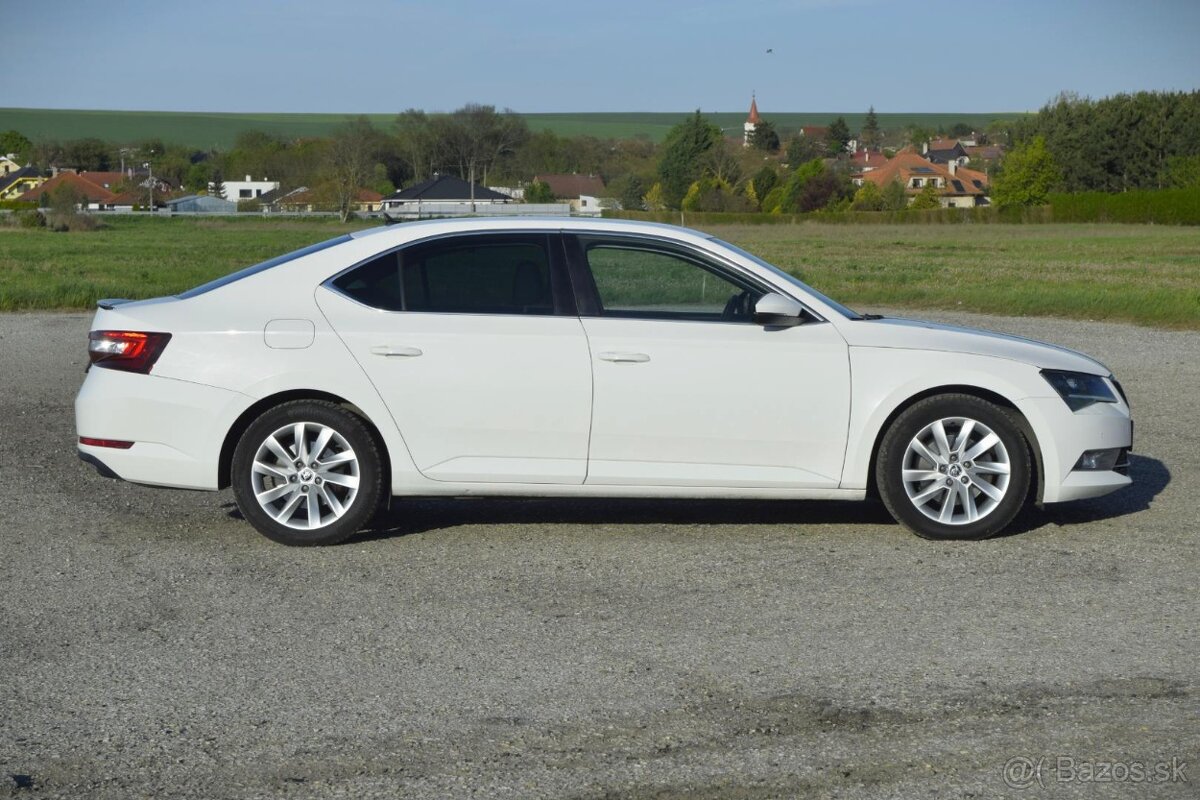 Škoda Superb - 4