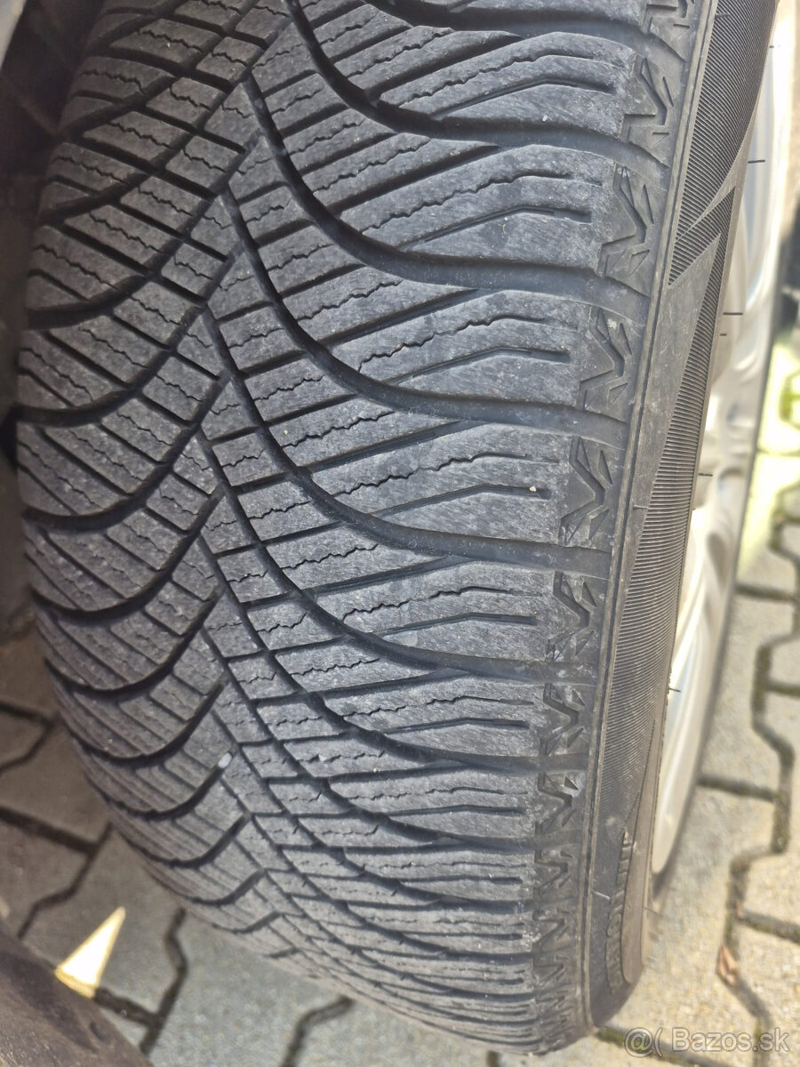 Predám Ford Galaxy 2.0 TDCi (Model 2008) – 7 miest, - 4