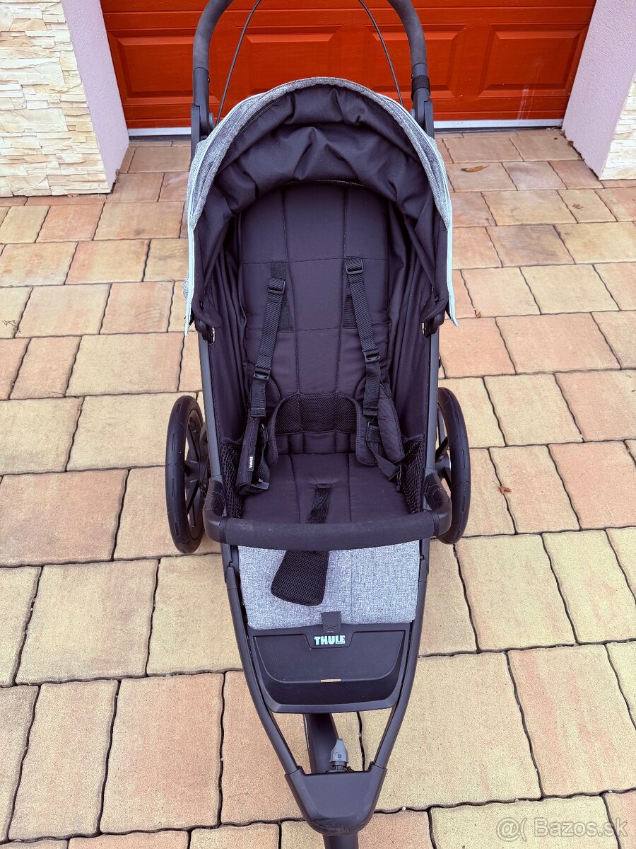 Thule Urban Glide 2 Grey Melange on Black - 4