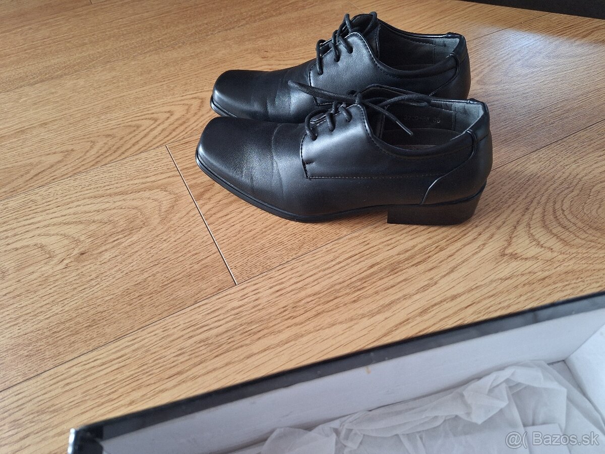 chlapčenské spoločenské topánky č 36 - 4