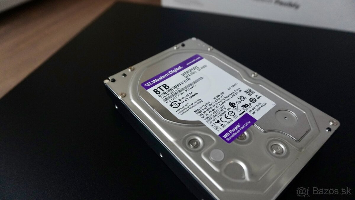 Hikvision DS-7608NXI-I2/8P/VPro-AcuSeek záznamník +8TB HDD - 4