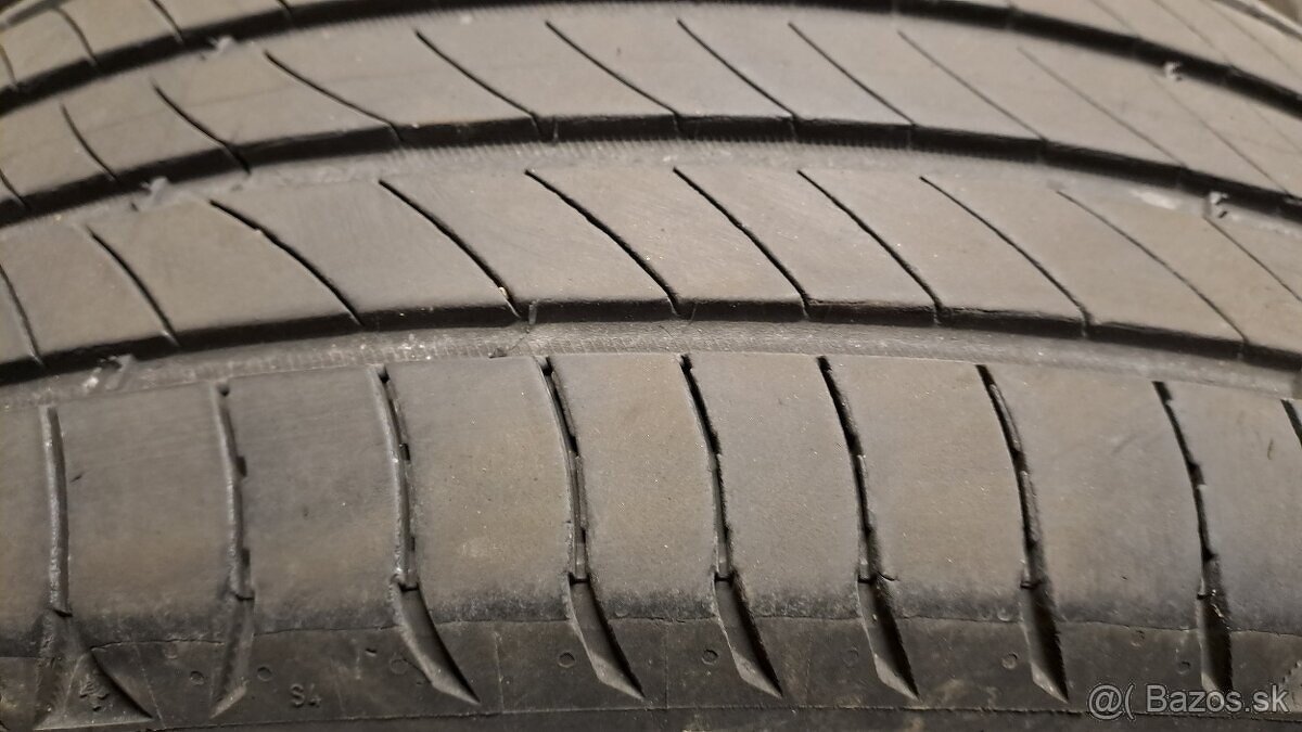 Predám 4ks jazdené letné 205/55r16-91H Michelin - 4