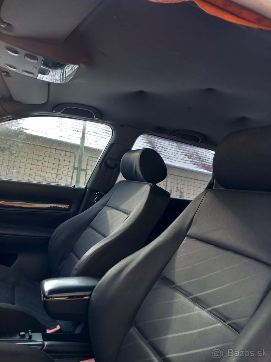 Predám audi a4b5 avant 1.9tdi.81 kW.Rv.2000. - 4