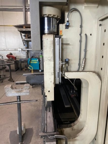 Nabízíme Použitý ohraňovací lis E-30160, r. v. 2006 - 4