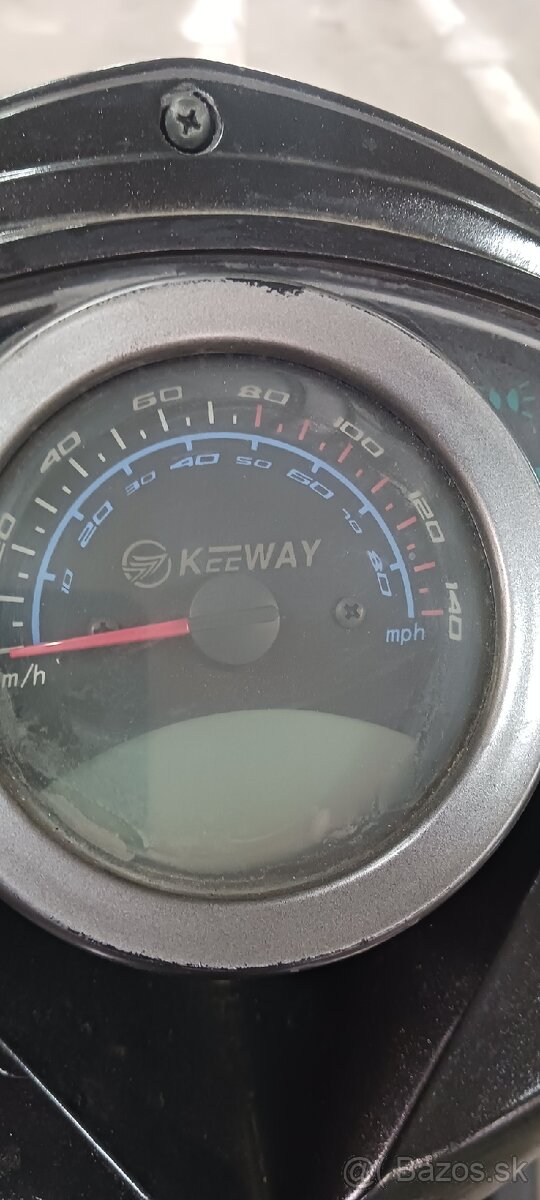 Skuter 125cm KEEWAY - 4