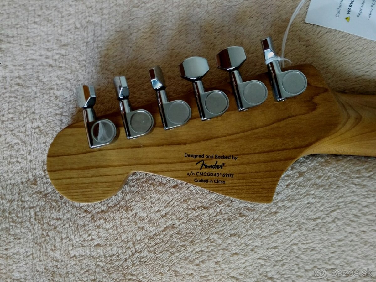 Predam el. gitaru Squier JAGUAR. - 4
