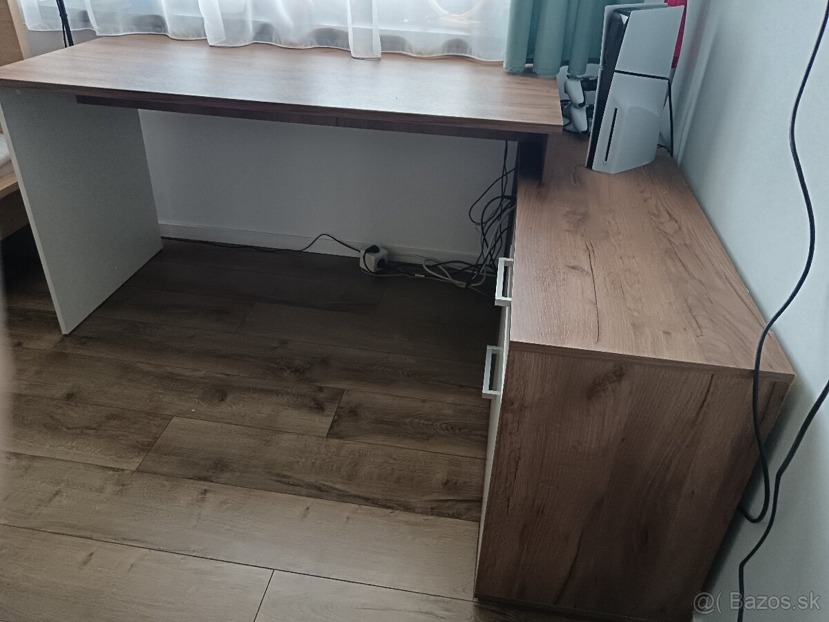 Písací stôl - 4