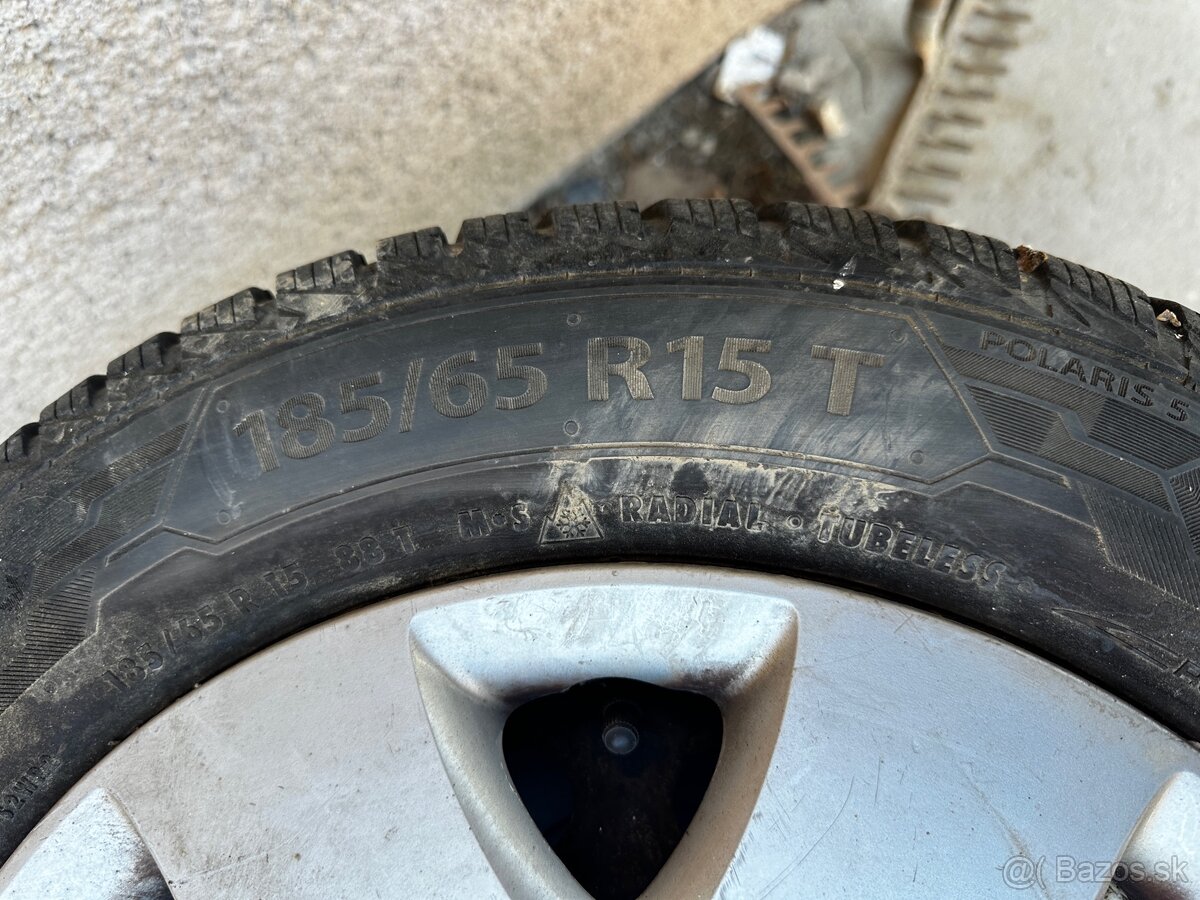 Nissan letne gumy 185/65R15 - 4