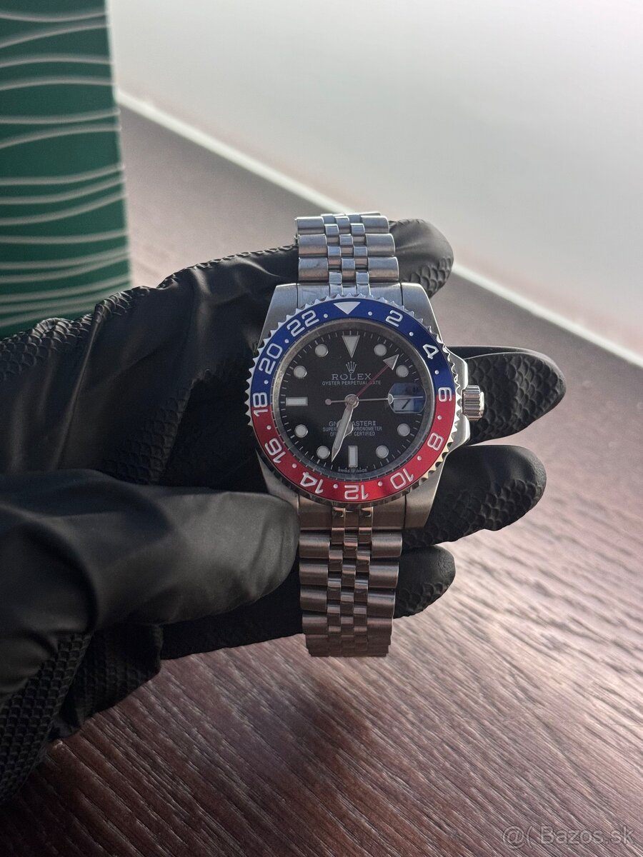 Rolex GMT Pepsi - 4