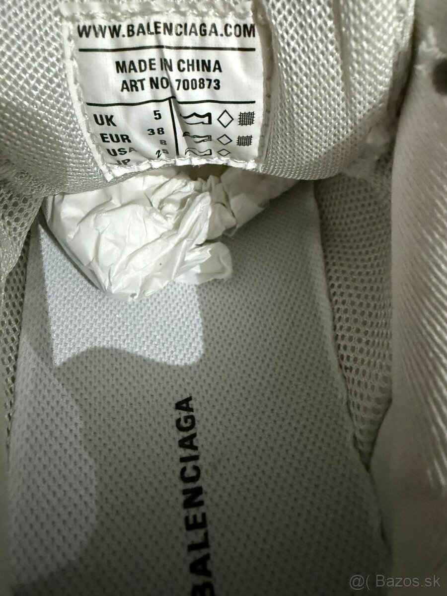 Balenciaga - 4