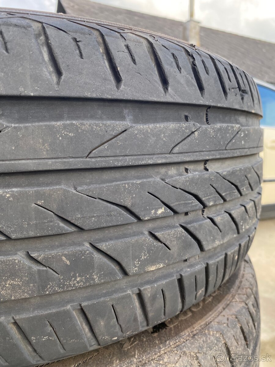 205/50R17 - 4