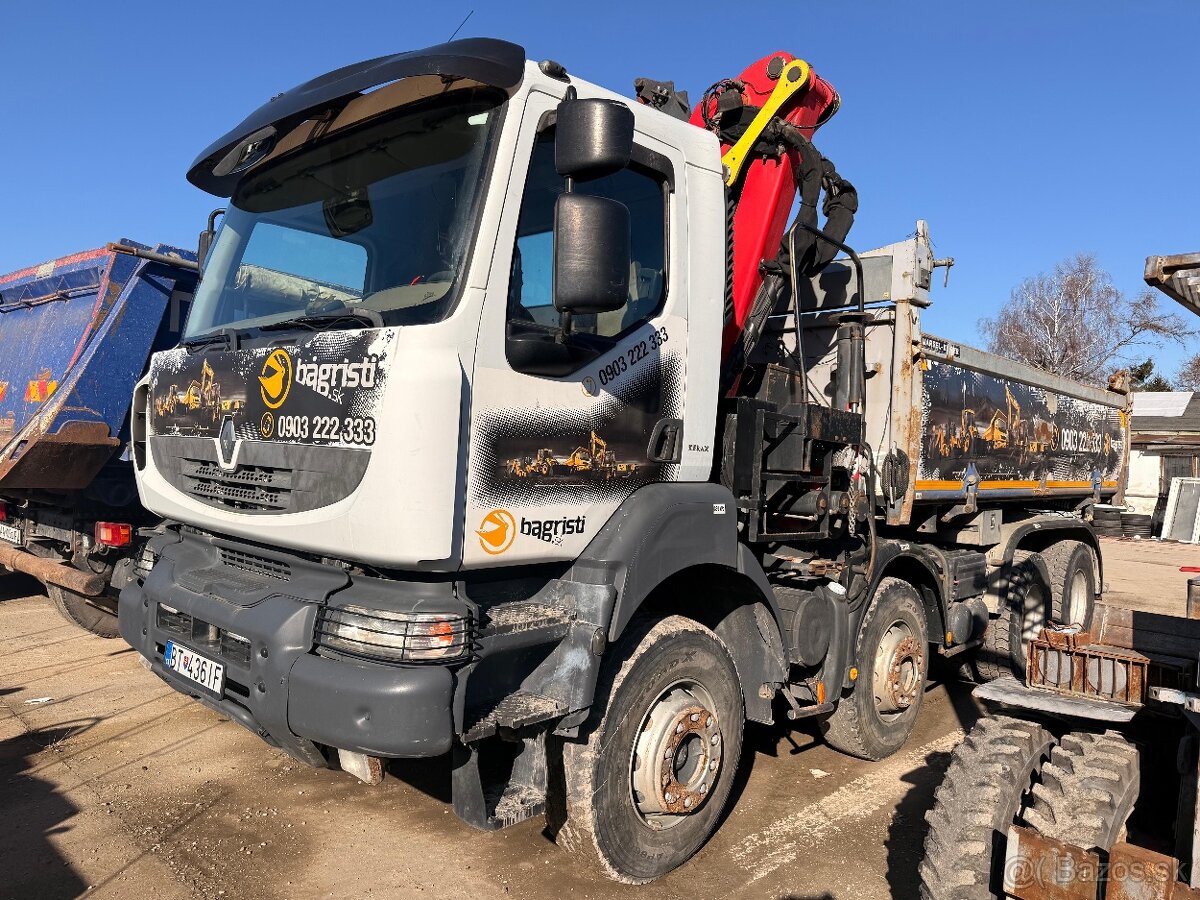 Renault Kerax 8x4 - 4