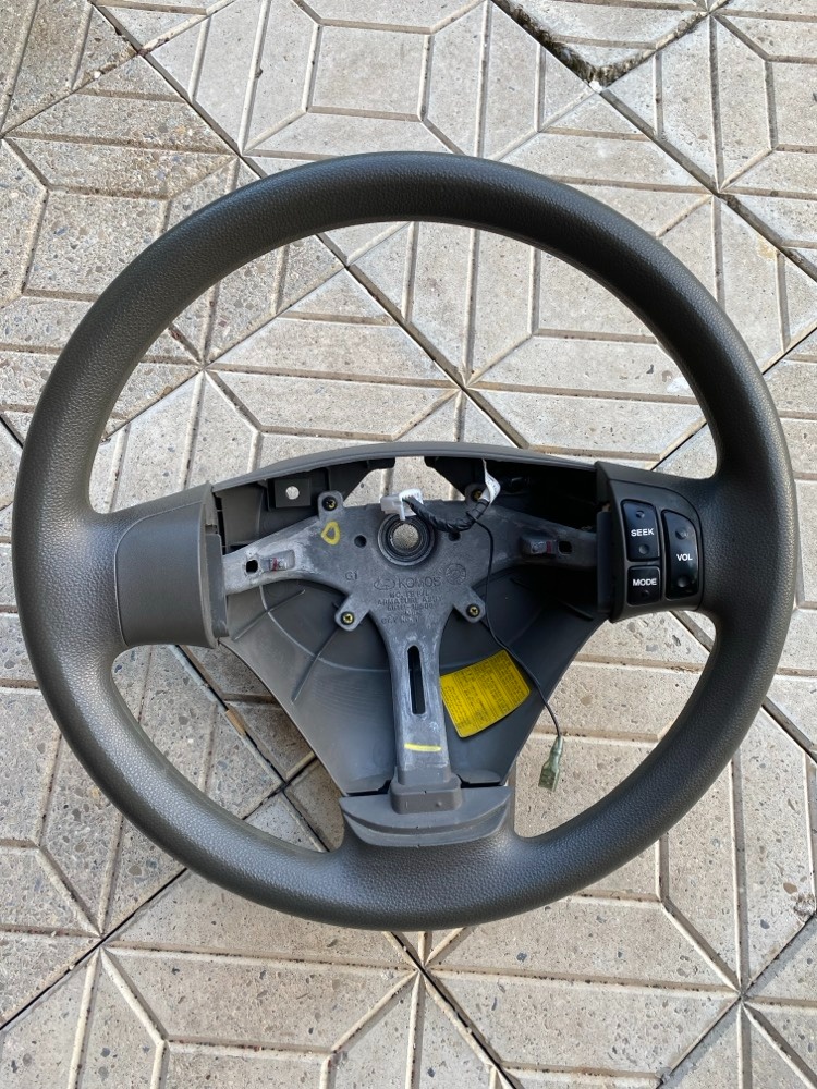Hyundai Accent - volant multifunkčný - 4