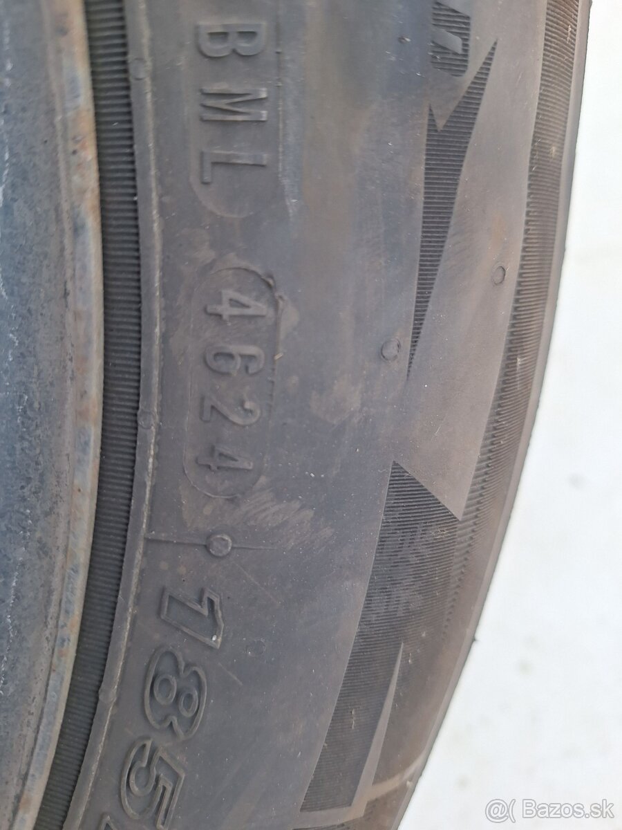 Sada zimných kolies 185/65R15 na plechových diskoch - 4