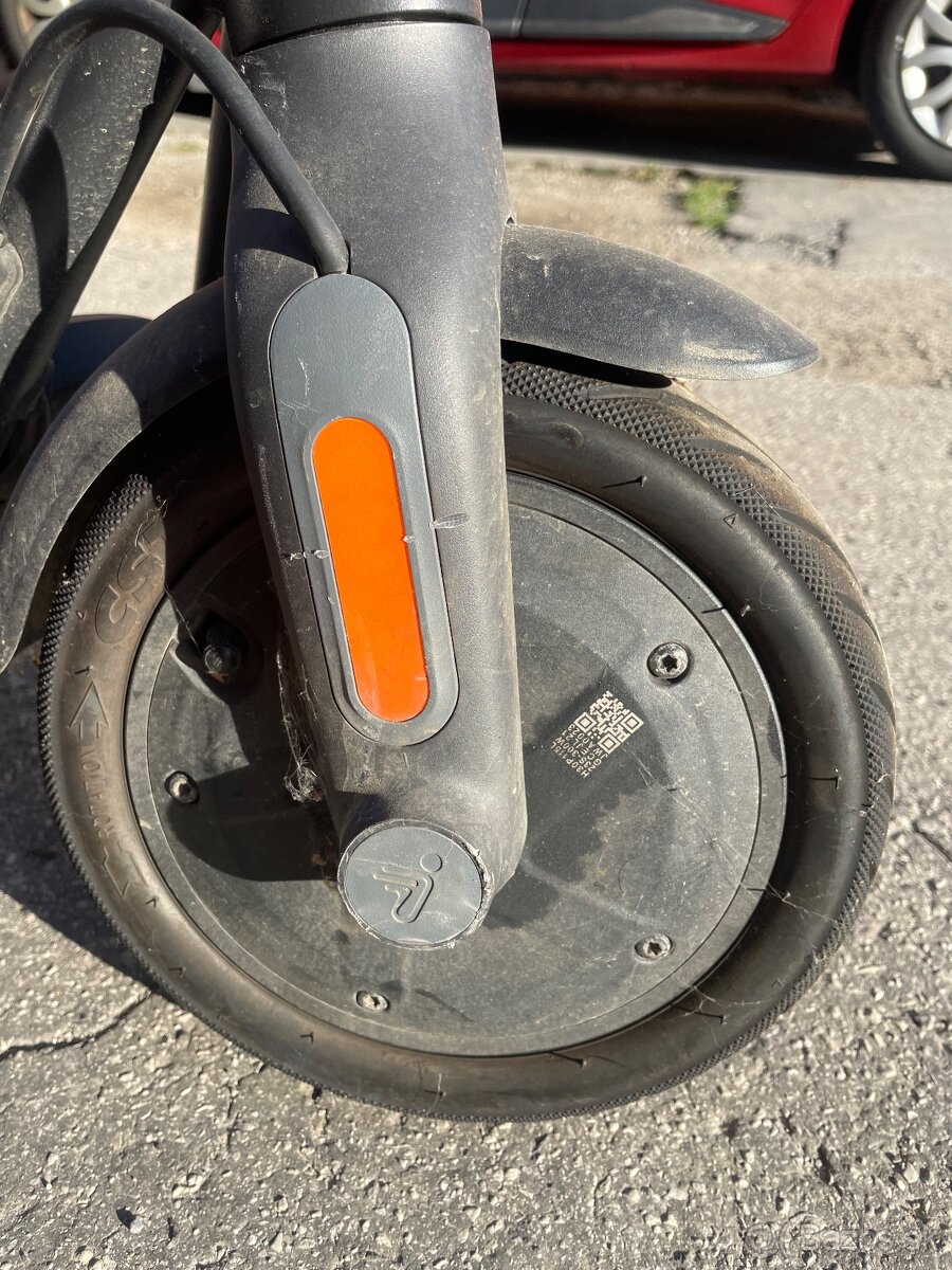 Elektriká kolobežka - 4