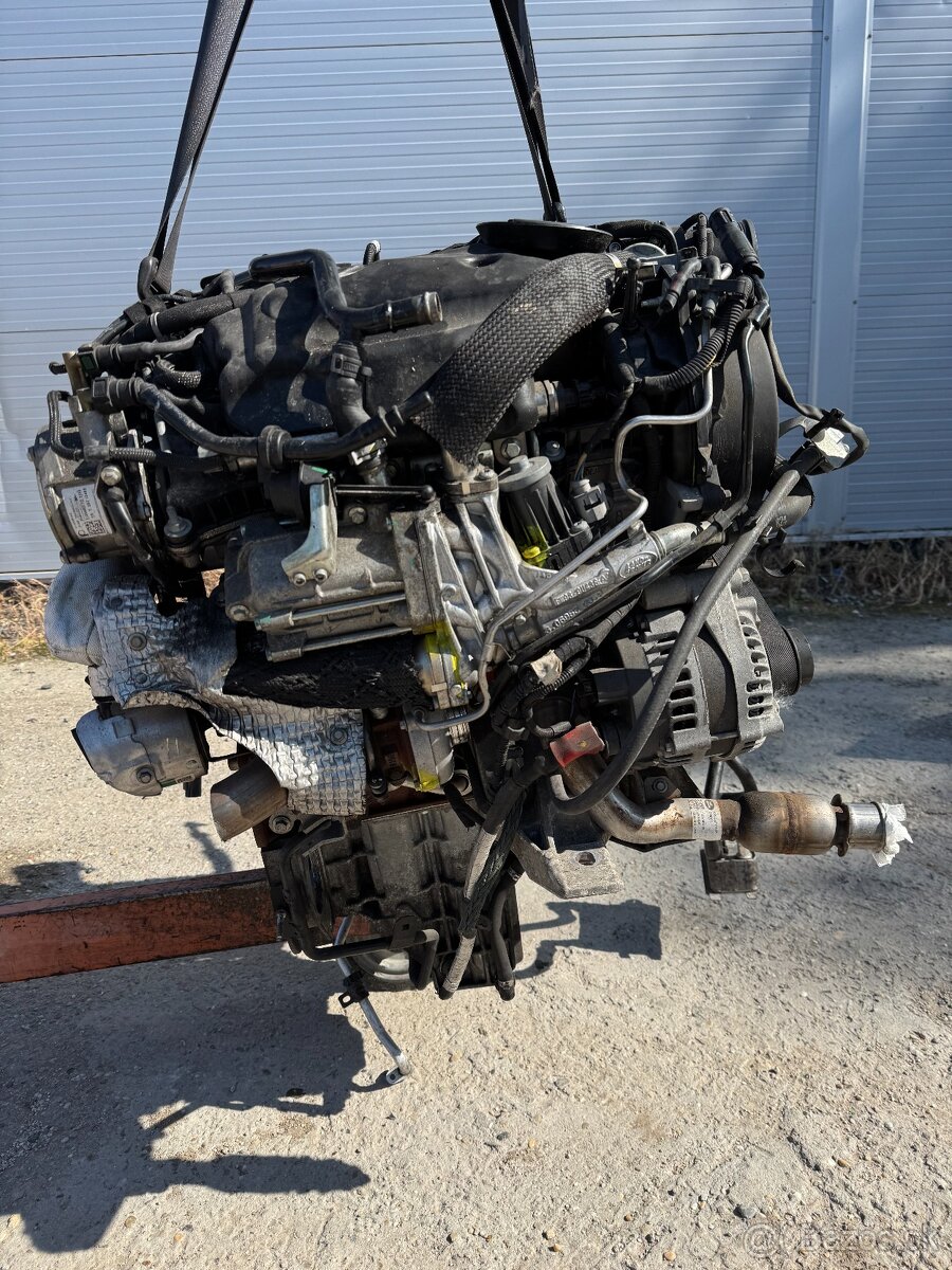 LAND ROVER RANGE ROVER 3.0 D V6 BiTURBO - 4