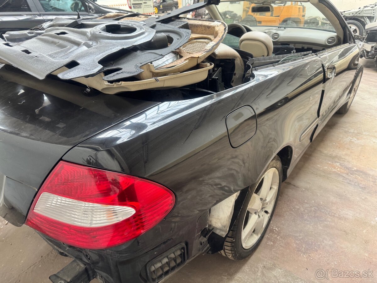 Rozpredám Mercedes CLK cabrio - 4