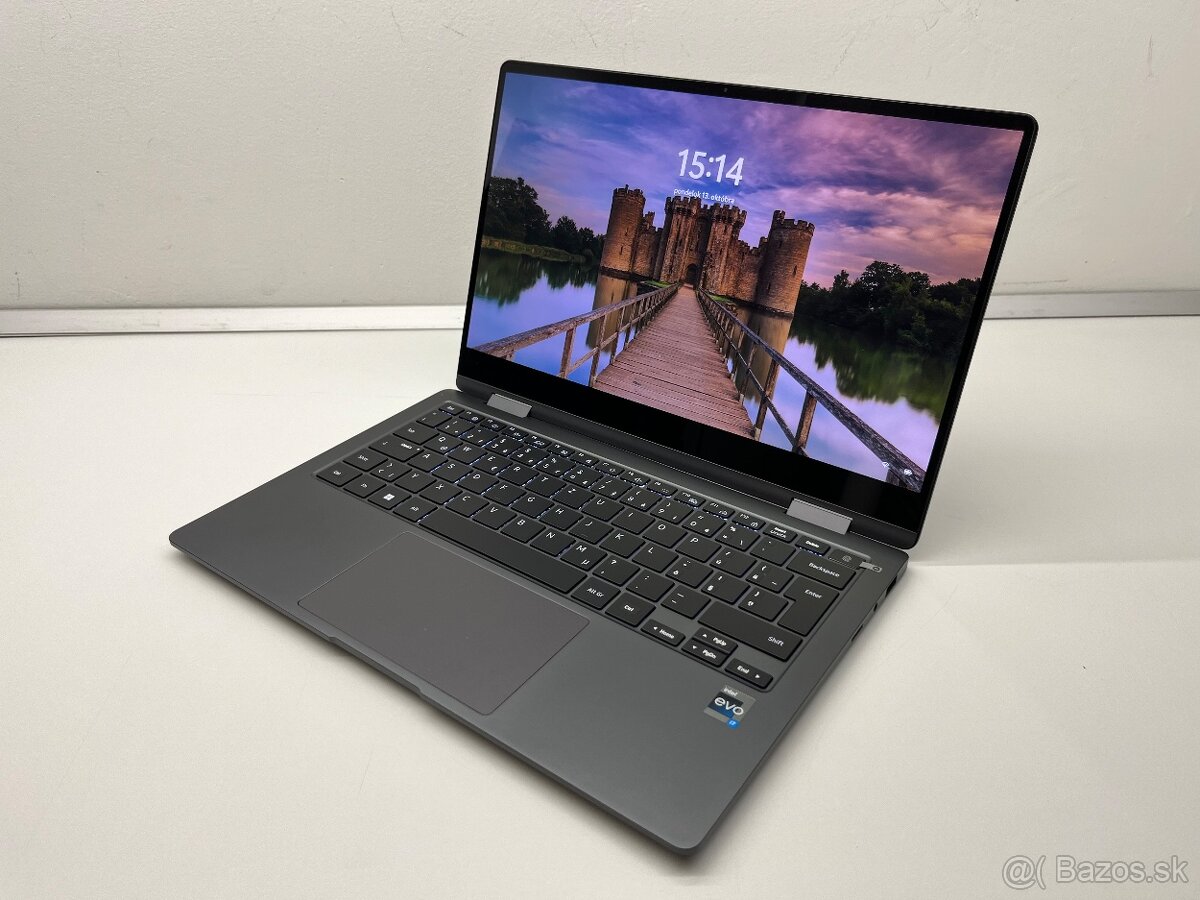 Samsung Galaxy Book3 360 13.3" i7-1360P/16GB/512/FHD/AMOLED - 4