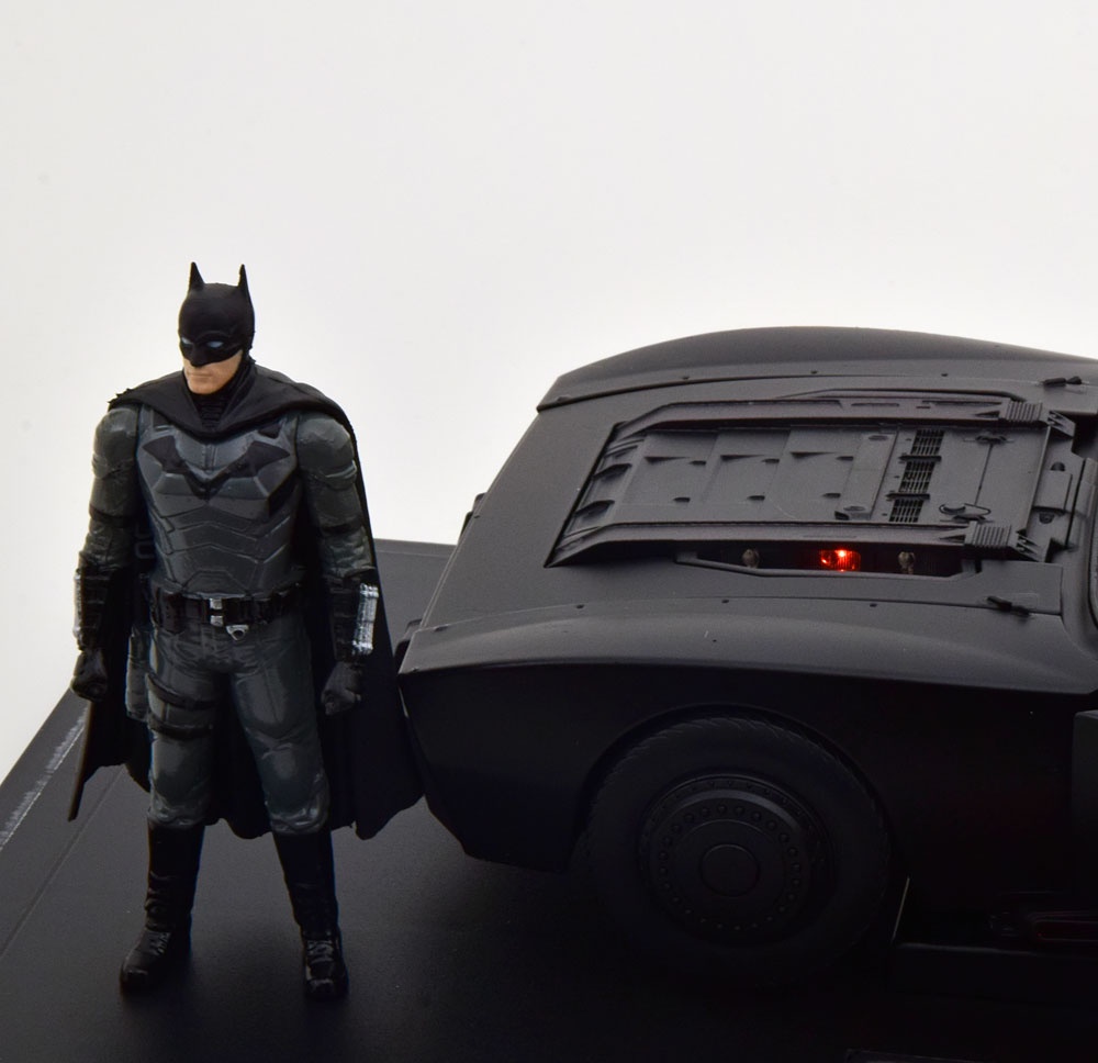 Batmobile - BATMAN 2022 Film MOVIE - 1:18 Jada Toys - 4