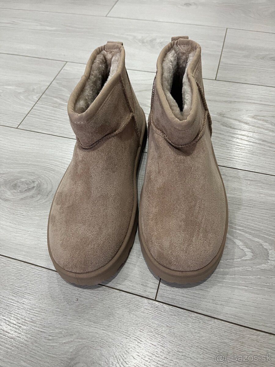 UGG nové - 4