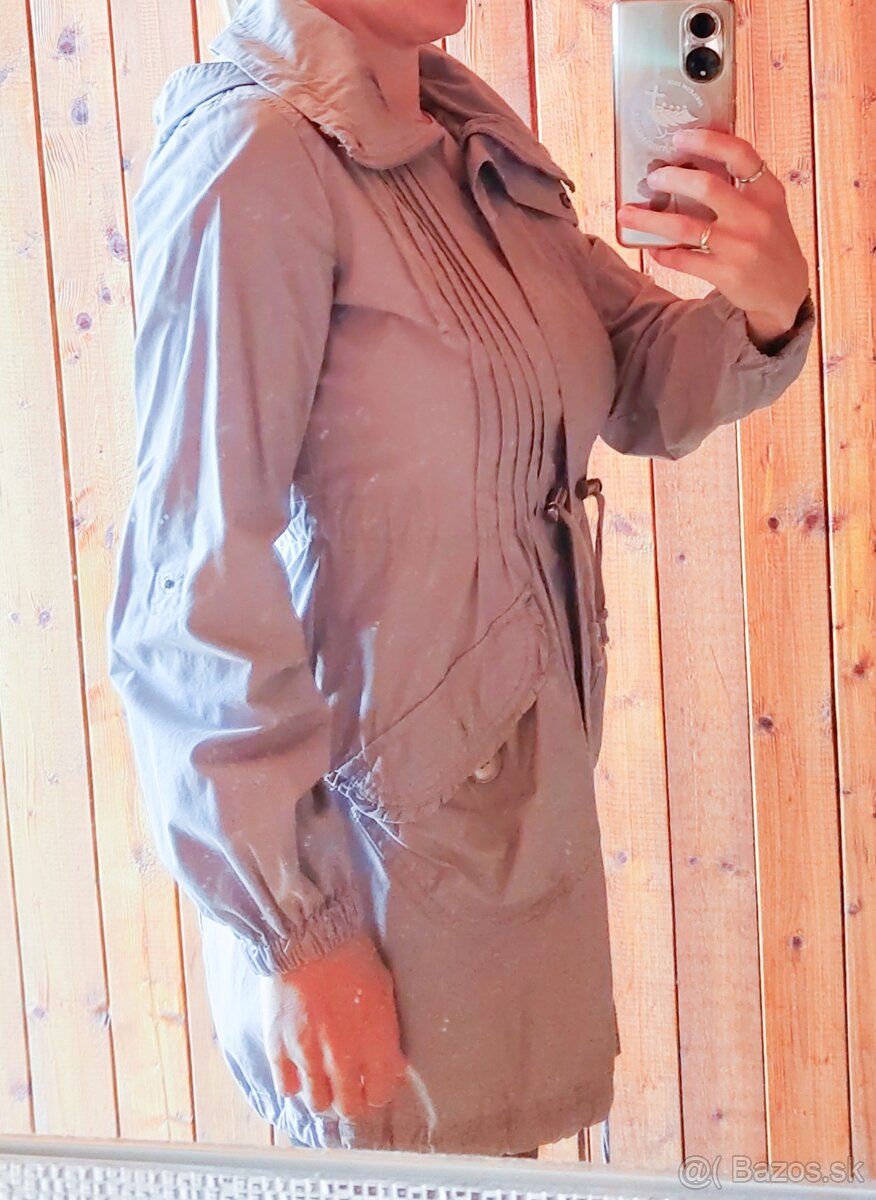Sivá parka - 4