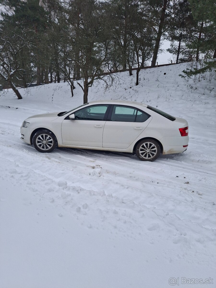 ŠKODA OCTAVIA III 1,6 Tdi - 4