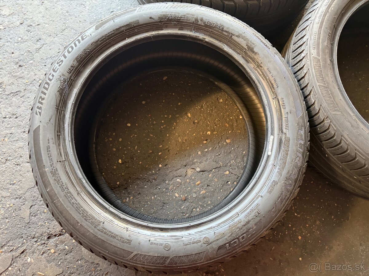 225/45 r17 bridgeston turanza - 4