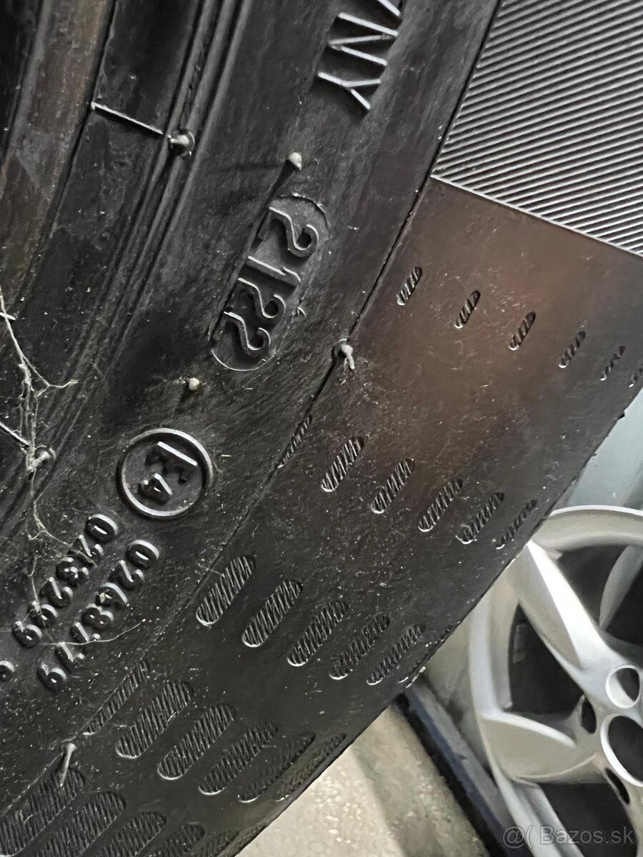 Letné pneumatiky continental 215/60R17 - 4