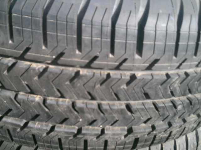 215-60-r16c letne michelin agilis s diskami - 4