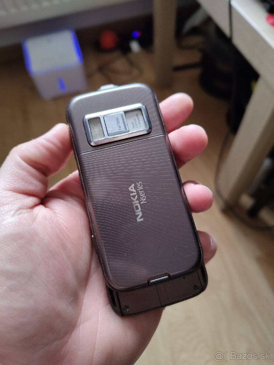 Nokia N85 - 4